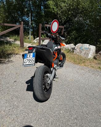 Ktm smc 690 2022
