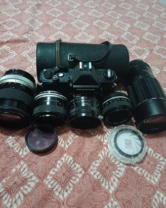 Nikon Nikkormat FT2 Black '70Vintage + 5 Obiettivi