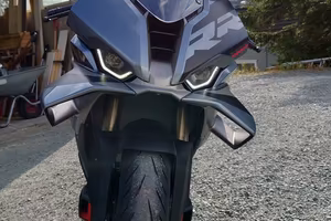 BMW S1000RR