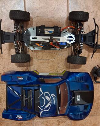 VRX Traxxas 4 ruote motrici
