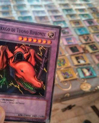99 carte Yu-Gi-Oh, prime edizioni italiane