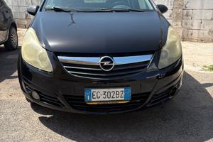 Opel Corsa 1.2 5 porte Club