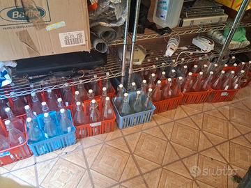 bottigle in vetro e portabottiglie 