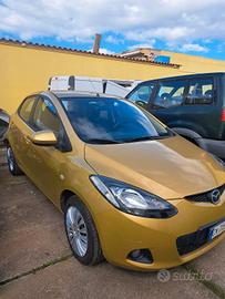 Mazda 2  5 porte 1.4 tdi
