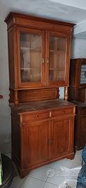 mobile dei primi del 1900 da restaurare