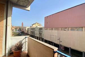 Appartamento signorile con ascensore, pieno centro