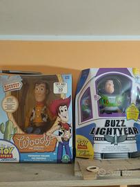 Woody e buzz di Toy story 