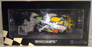 Honda Nsr 500 Valentino Rossi Minichamps 2001 moto