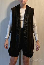 Gilet con bordo pelliccia marrone