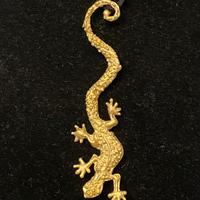 Pendente ciondolo Salamandra Geco scultura a mano