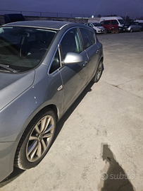 Opel Astra J 1.7 Diesel versione Cosmo