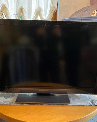 TV Panasonic 32”