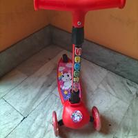 Monopattino bambini che si illumina