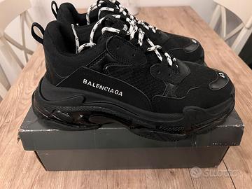 BALENCIAGA TRIPLE S