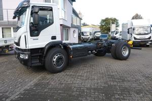 Iveco EUROCARGO 180E32K