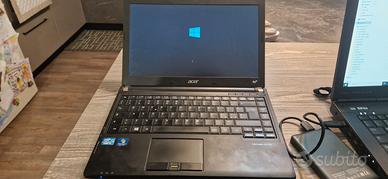 PC portatile notebook Acer travelmate p633