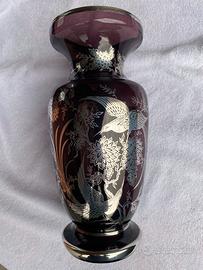 Vaso portafiori con decori in argento