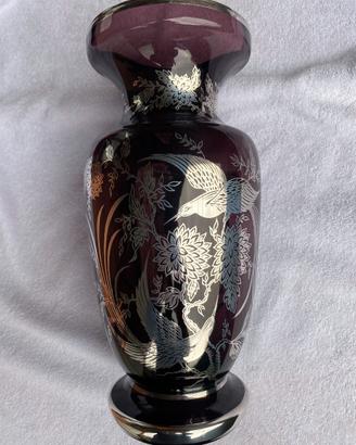 Vaso portafiori con decori in argento