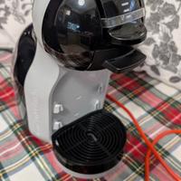 Macchina caffè Nescafe Dolce Gusto De Longhi