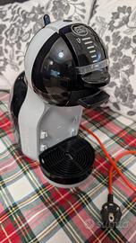 Macchina caffè Nescafe Dolce Gusto De Longhi