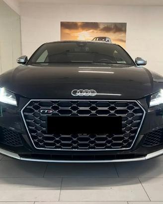 Audi TTS Coupé 2.0 TFSI 306 CV Stronic 2020 my2021