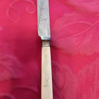 Antico coltello inglese in Sheffield manico osso