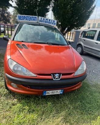 Peugeot 206 1.4 3p. XT CAMBIO AUTOMATICO PER NEOPA