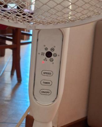 ventilatore a piantana  aigostar