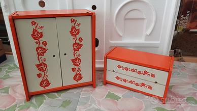 Armadio e como' vintage per bambole