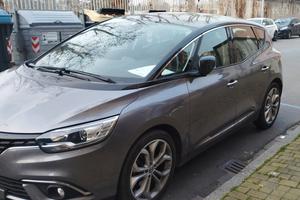 Scenic gancio traino