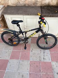 Bicicletta bambino/a  per eta 6-9 anni ruota 20”