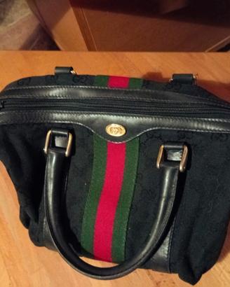 borsa con portafoglio gucci