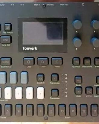 Elektron TONVERK campionatore synth