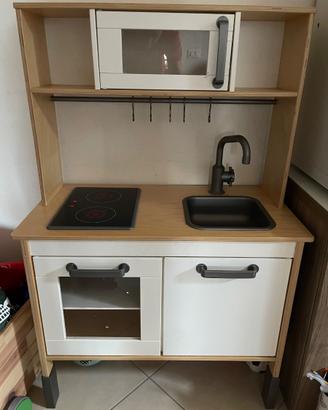 Cucina di legno Ikea