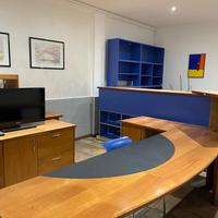 Arredo ufficio completo - scaffali, sedie