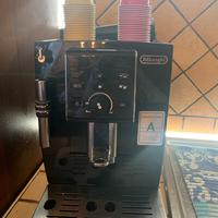 Macchinetta de longhi magnifica