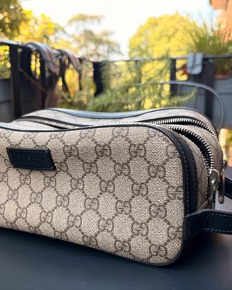 Gucci Beauty Case GG Supreme Originale