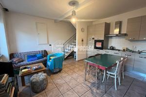 BILOCALE CON POSTO AUTO