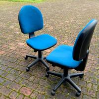 Sedia da Ufficio Pratica e Conveniente – 30€ CAD.