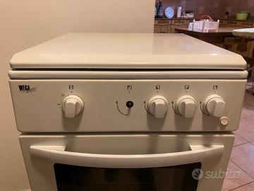 Fornello e forno a gas