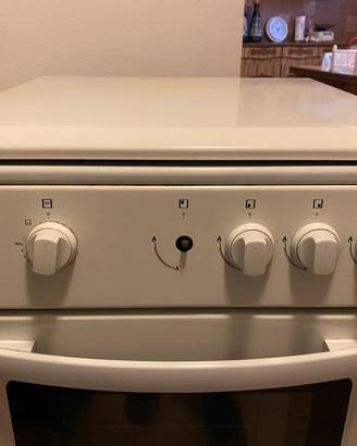 Fornello e forno a gas