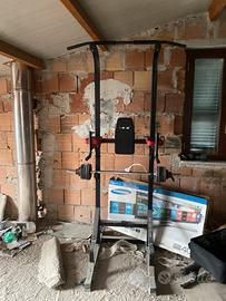 Rack con bilanciere e panca