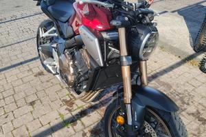 Honda cb 650 r 94cv