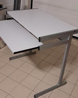 scrivania professionale
