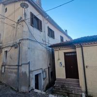 Pignola, via San Giacomo,appartamento mq. 46 netti