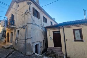 Pignola, via San Giacomo,appartamento mq. 46 netti