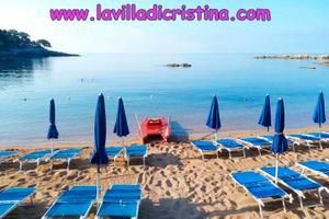 "LERICI(CENTRO) Villa con giardino a 50mt dal mare