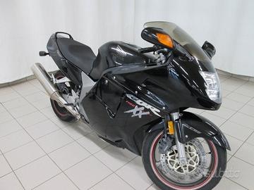 HONDA CBR 1100 XX ricambi vari