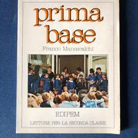 Libro scolastico vintage prima base