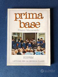 Libro scolastico vintage prima base